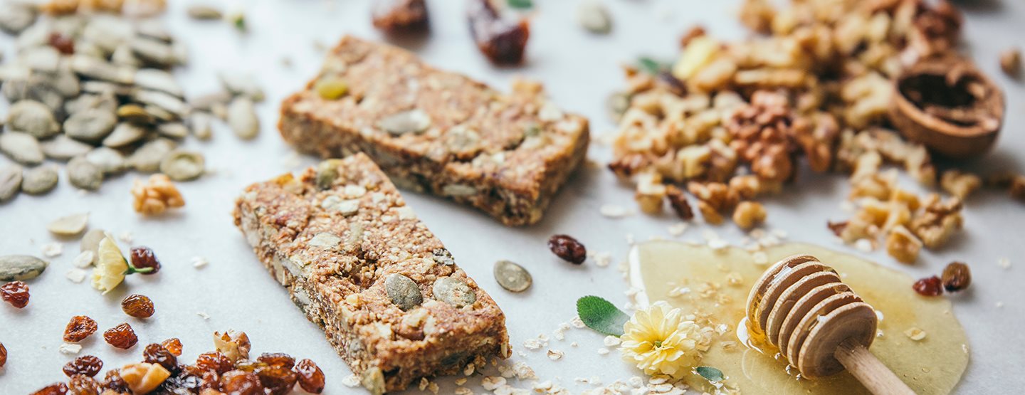 Domače muesli ploščice brez sladkorja