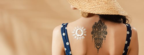 Nasveti, kako v poletnih mesecih negovati tatuje 