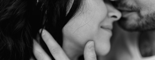 Metoda počasnega seksa: Spoznajte svojega partnerja na novo 