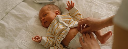 Previjanje: Odgovarjamo na vprašanja mladih staršev