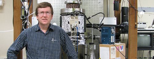 Intervju z raziskovalcem snežnih kristalov 