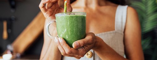 Recept za zeleni smuti: Popoln napitek za boljšo prebavo!
