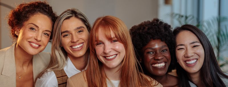 Katera barva las je primerna za vaš barvni tip? 